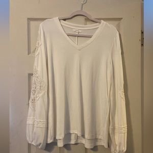 Long sleeve women’s top from Maurices